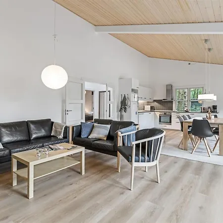 度假居 Marlina - 30km From The Sea By Interhome *